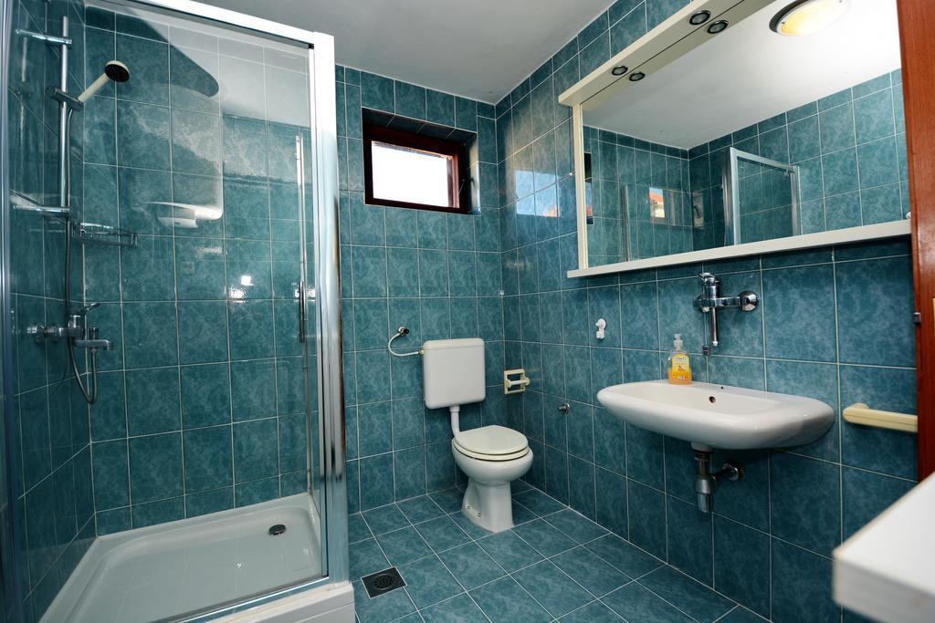 Apartments Sol Солине Экстерьер фото