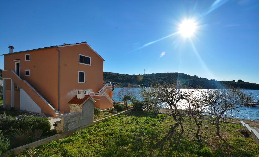 Apartments Sol Солине Экстерьер фото